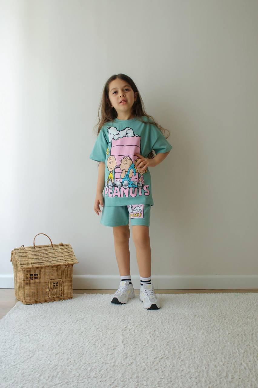 PEANUTS