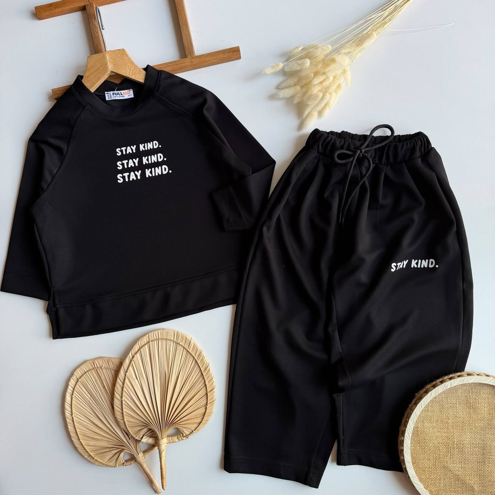 STAY KIND SET
