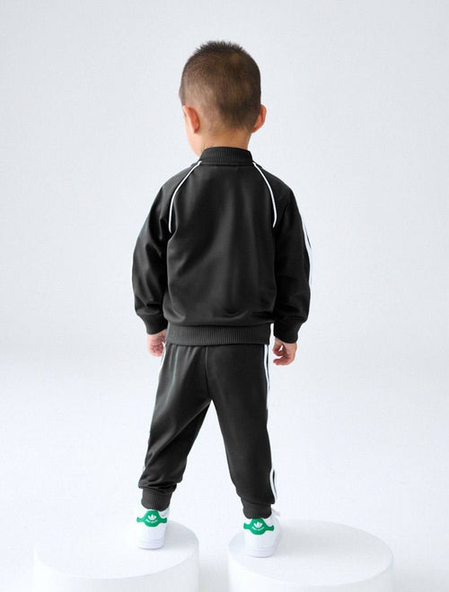 BLACK ADIDAS