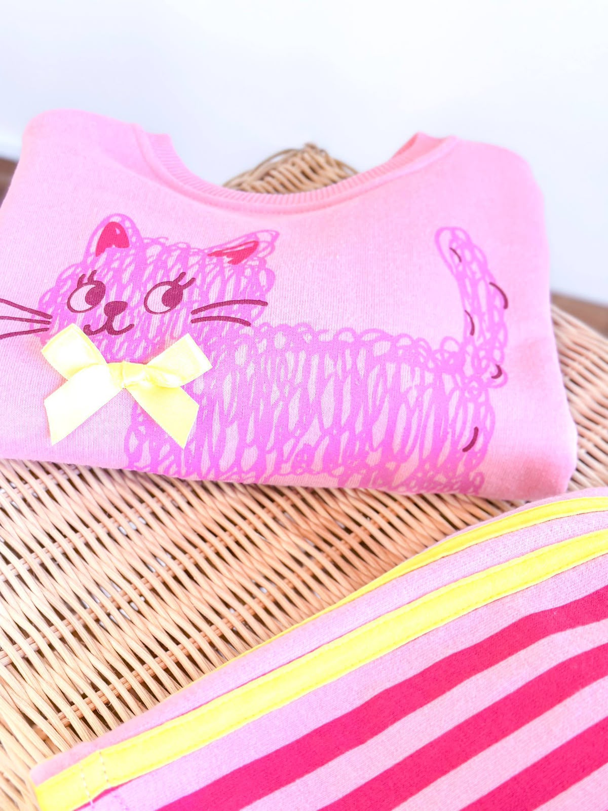 SIMPLY THE BESTIE